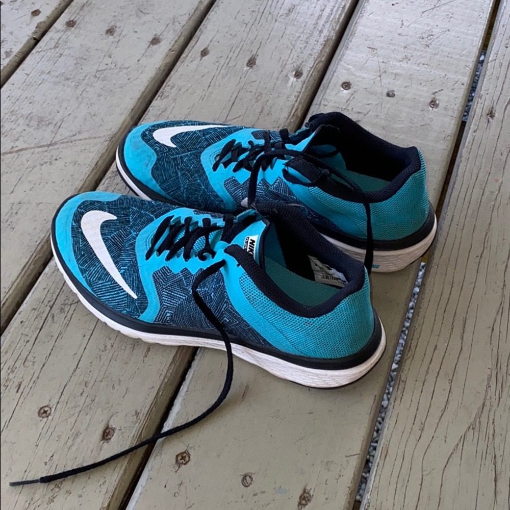 blue nike sneakers
